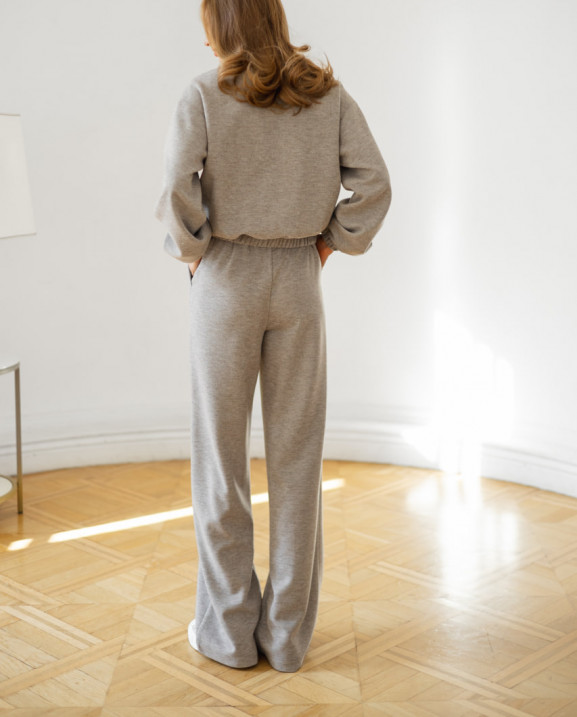 121 Спортивний костюм з бавовни на підкладці з вишивкою